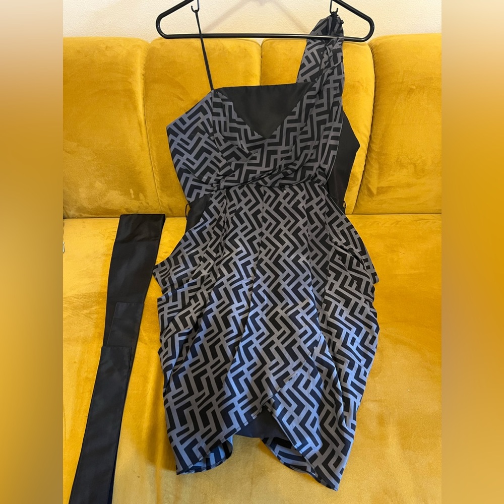 Alexander McQueen for Target Size 5